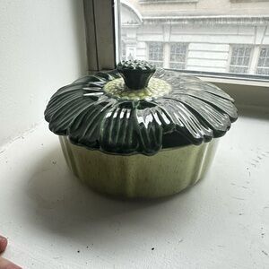 Valley Vista California Green Ceramic Floral Lidded Dish